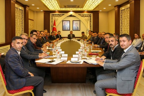 Hakkâri Valiliği’nde İl Hayvanları Koruma Kurulu Toplantısı Yapıldı