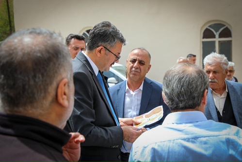 Vali Ali Çelik’ten Hacı Yusuf Ertuş Camii’ne Ziyaret ve Vatandaşlarla Buluşma