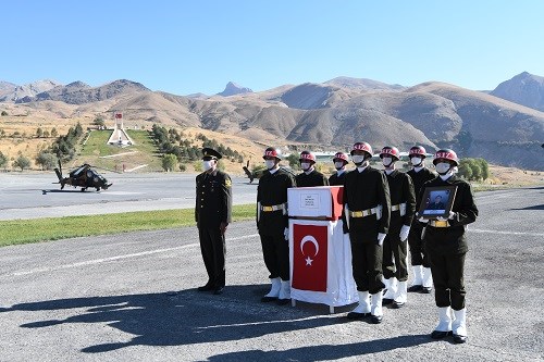 Kahraman Şehidimiz Piyade Uzman Çavuş Ümit Solak Düzenlenen Törenle Memleketine Uğurlandı
